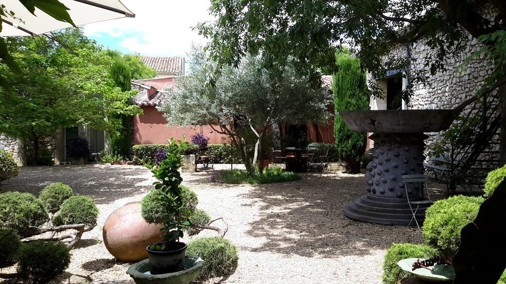 La Mazade de Saint Mamert Habitación foto