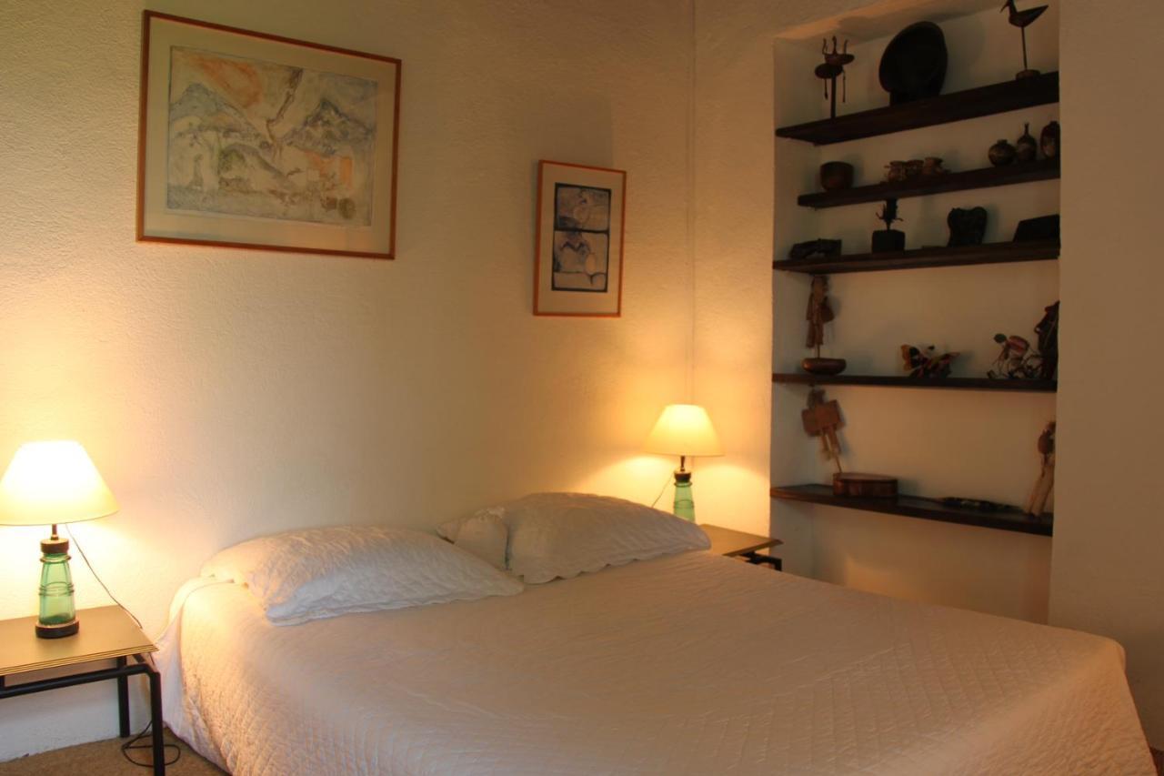 La Mazade de Saint Mamert Habitación foto